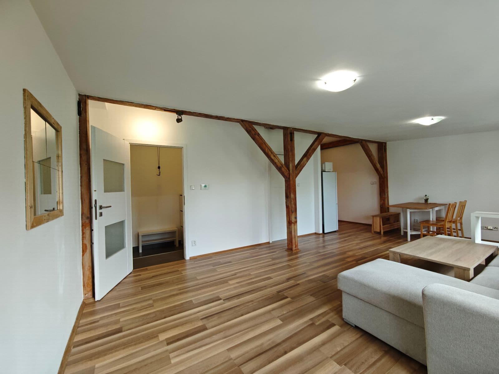 Prenájom bytu 1-izbový 48 m², Spojovací, Praha, Praha Prenájom bytu 1-izbový 48 m², Spojovací, Praha, Praha