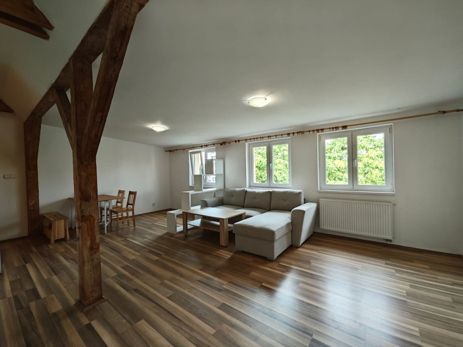 Prenájom bytu 1-izbový 48 m², Spojovací, Praha, Praha Prenájom bytu 1-izbový 48 m², Spojovací, Praha, Praha