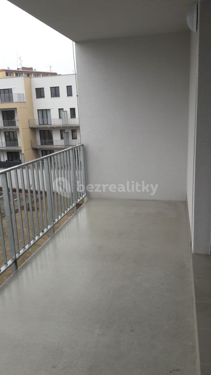 Prenájom bytu 1-izbový 45 m², Dobnerova, Olomouc, Olomoucký kraj Prenájom bytu 1-izbový 45 m², Dobnerova, Olomouc, Olomoucký kraj