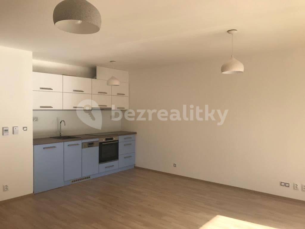 Prenájom bytu 1-izbový 45 m², Dobnerova, Olomouc, Olomoucký kraj Prenájom bytu 1-izbový 45 m², Dobnerova, Olomouc, Olomoucký kraj
