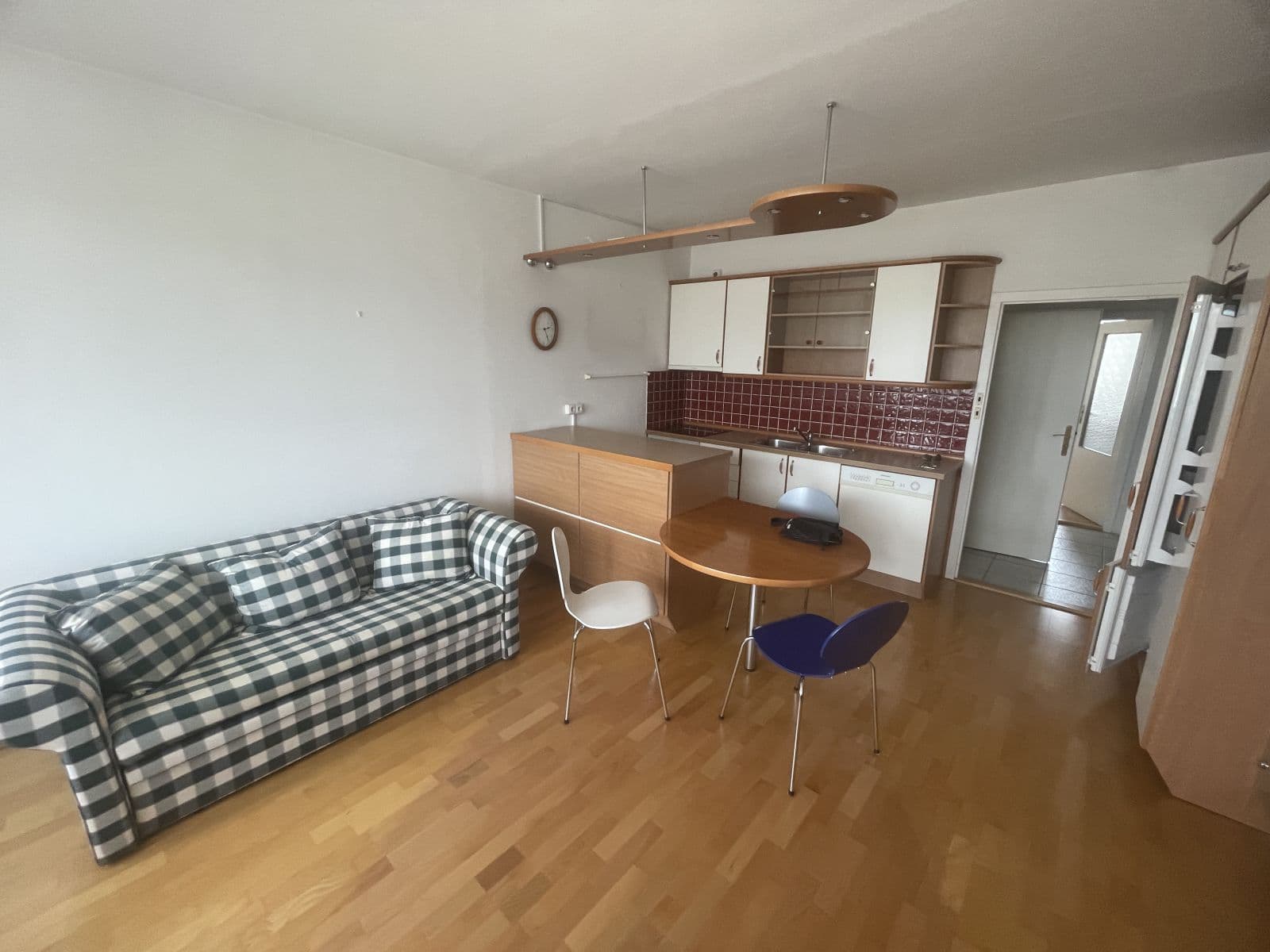 Prenájom bytu 2-izbový 45 m², Silurská, Praha, Praha Prenájom bytu 2-izbový 45 m², Silurská, Praha, Praha