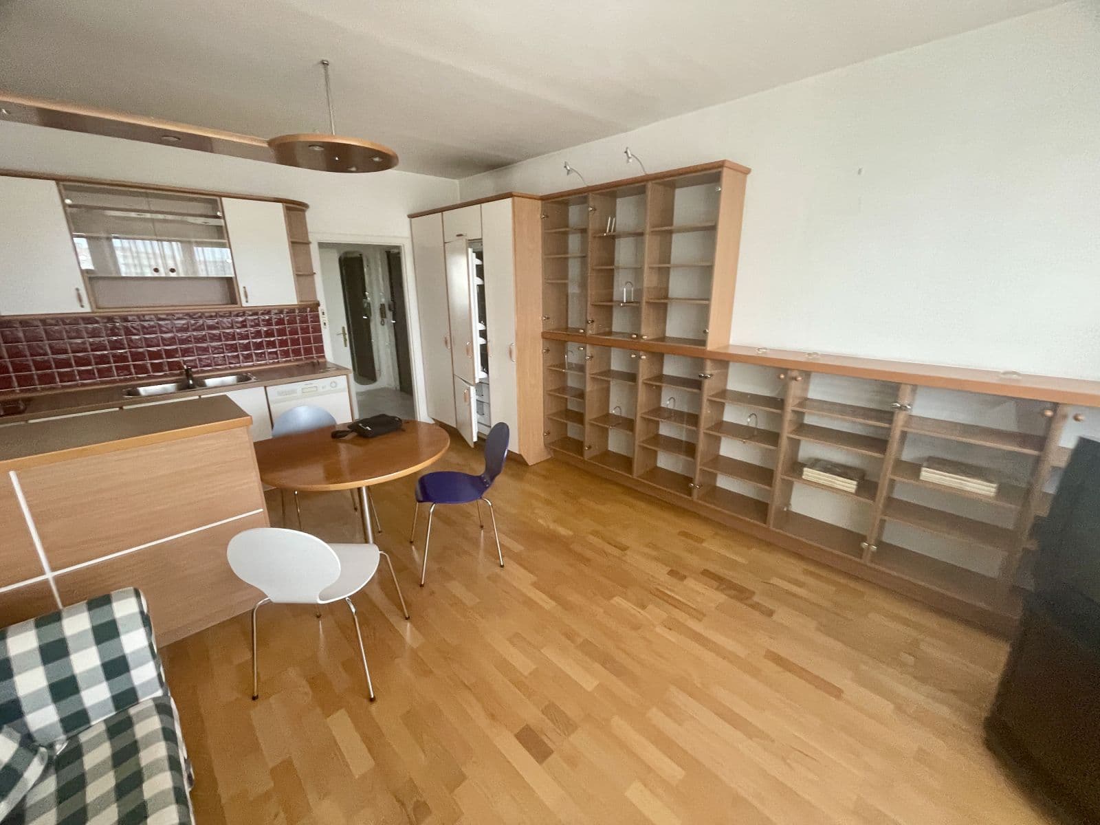 Prenájom bytu 2-izbový 45 m², Silurská, Praha, Praha Prenájom bytu 2-izbový 45 m², Silurská, Praha, Praha