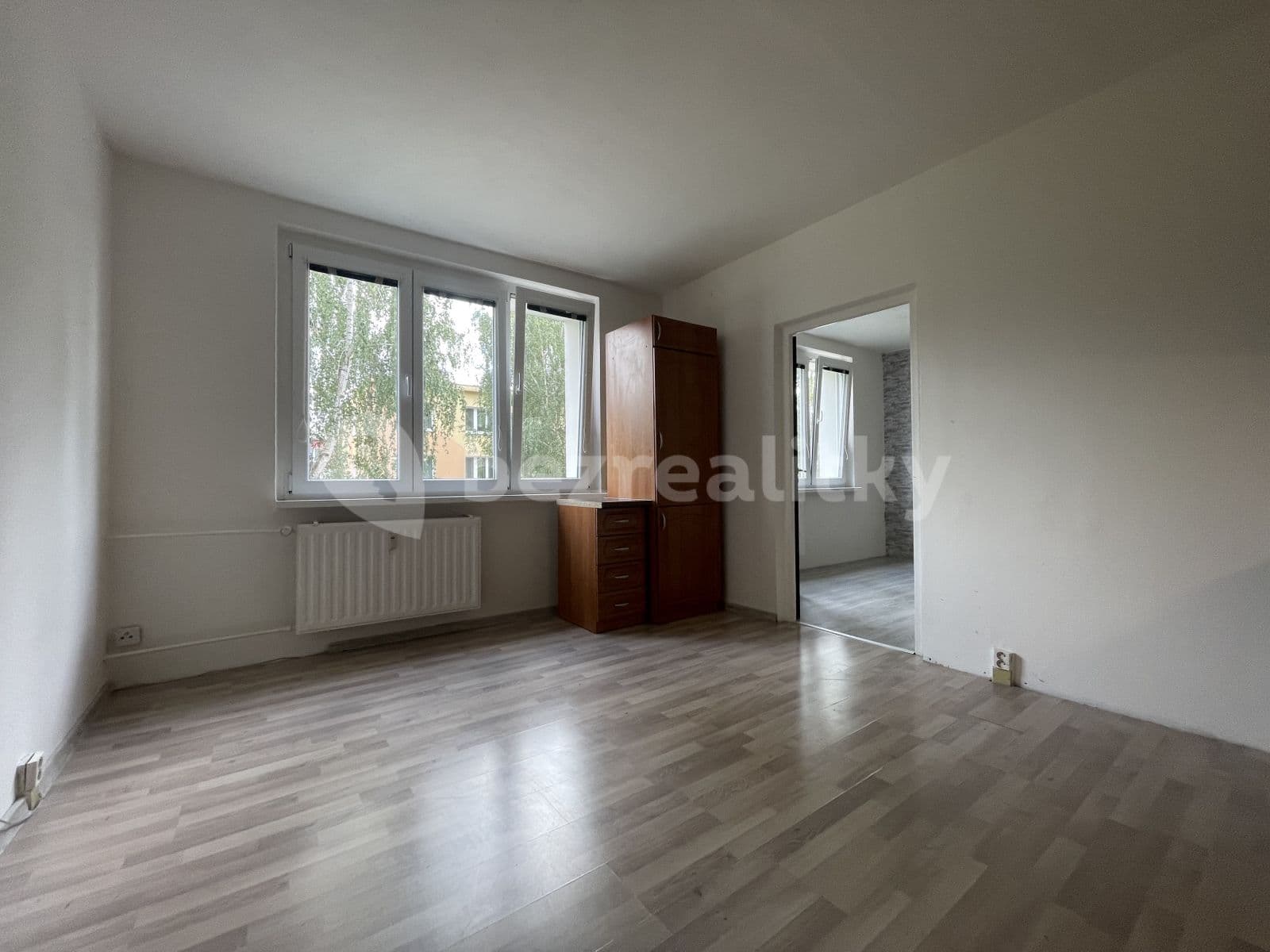 Prenájom bytu 1-izbový 35 m², Studentská, Jirkov, Ústecký kraj Prenájom bytu 1-izbový 35 m², Studentská, Jirkov, Ústecký kraj