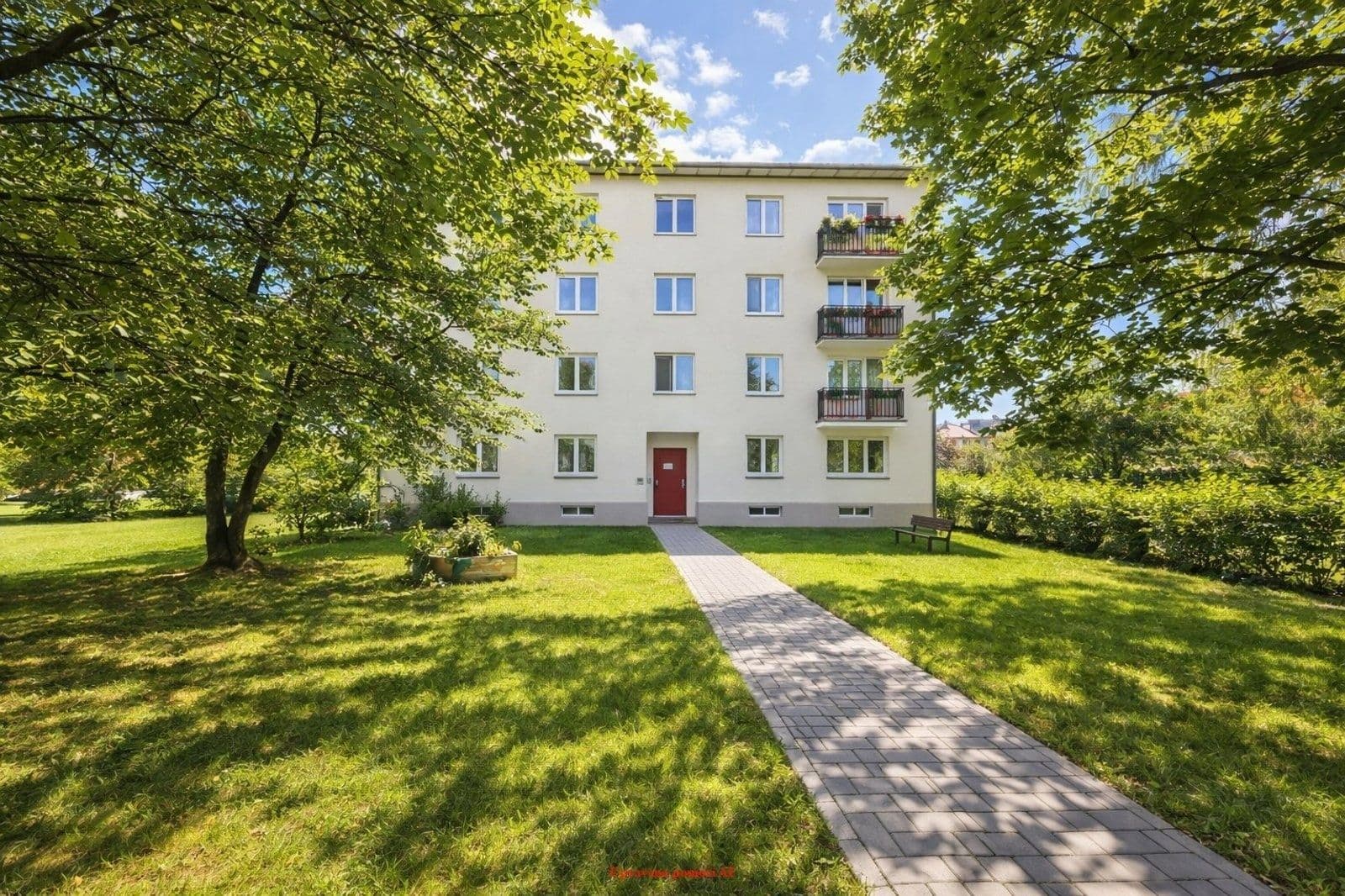Prenájom bytu 1-izbový 21 m², Nedbalova, Karviná, Moravskoslezský kraj Prenájom bytu 1-izbový 21 m², Nedbalova, Karviná, Moravskoslezský kraj