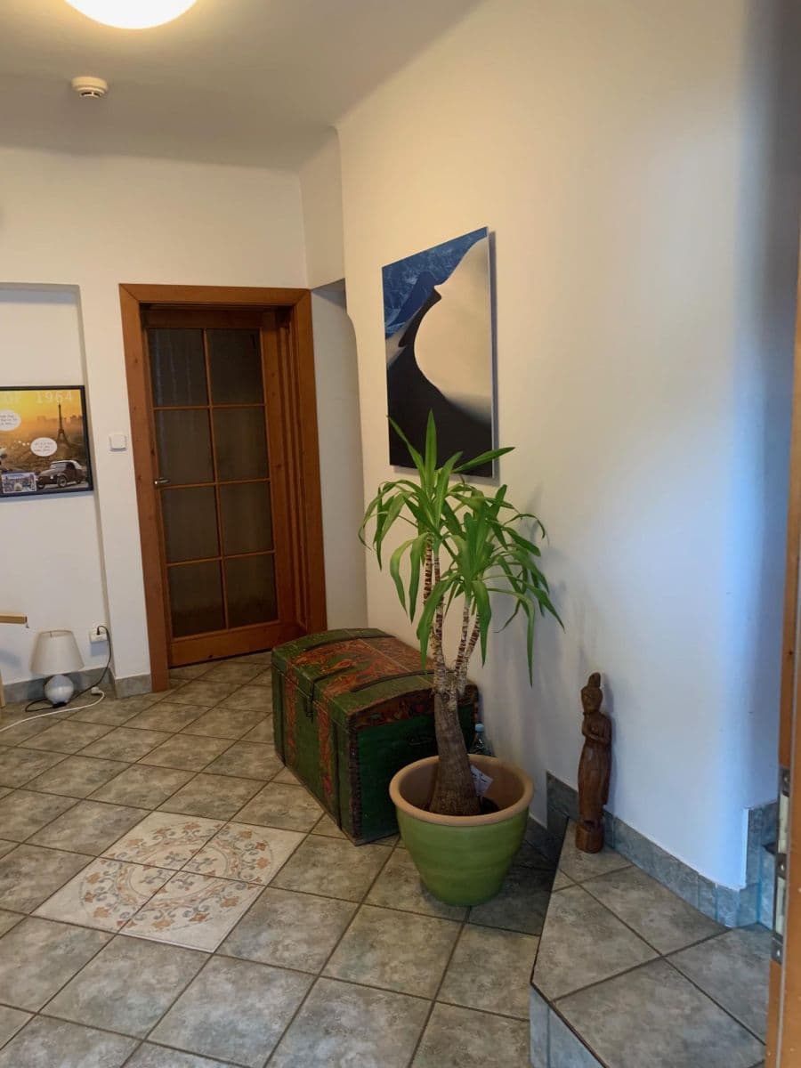 Prenájom domu 15 m², pozemek 300 m², K Rozvodně, Praha, Praha Prenájom domu 15 m², pozemek 300 m², K Rozvodně, Praha, Praha