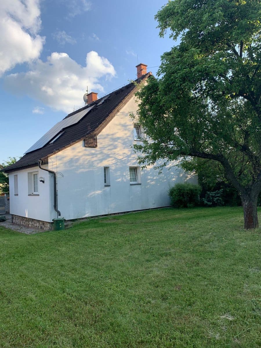 Prenájom domu 15 m², pozemek 300 m², K Rozvodně, Praha, Praha Prenájom domu 15 m², pozemek 300 m², K Rozvodně, Praha, Praha