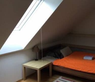 Prenájom domu 15 m², pozemek 300 m², K Rozvodně, Praha, Praha Prenájom domu 15 m², pozemek 300 m², K Rozvodně, Praha, Praha