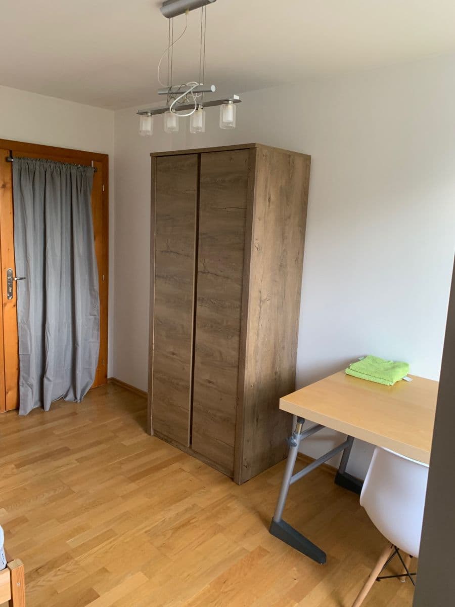 Prenájom domu 15 m², pozemek 300 m², K Rozvodně, Praha, Praha Prenájom domu 15 m², pozemek 300 m², K Rozvodně, Praha, Praha