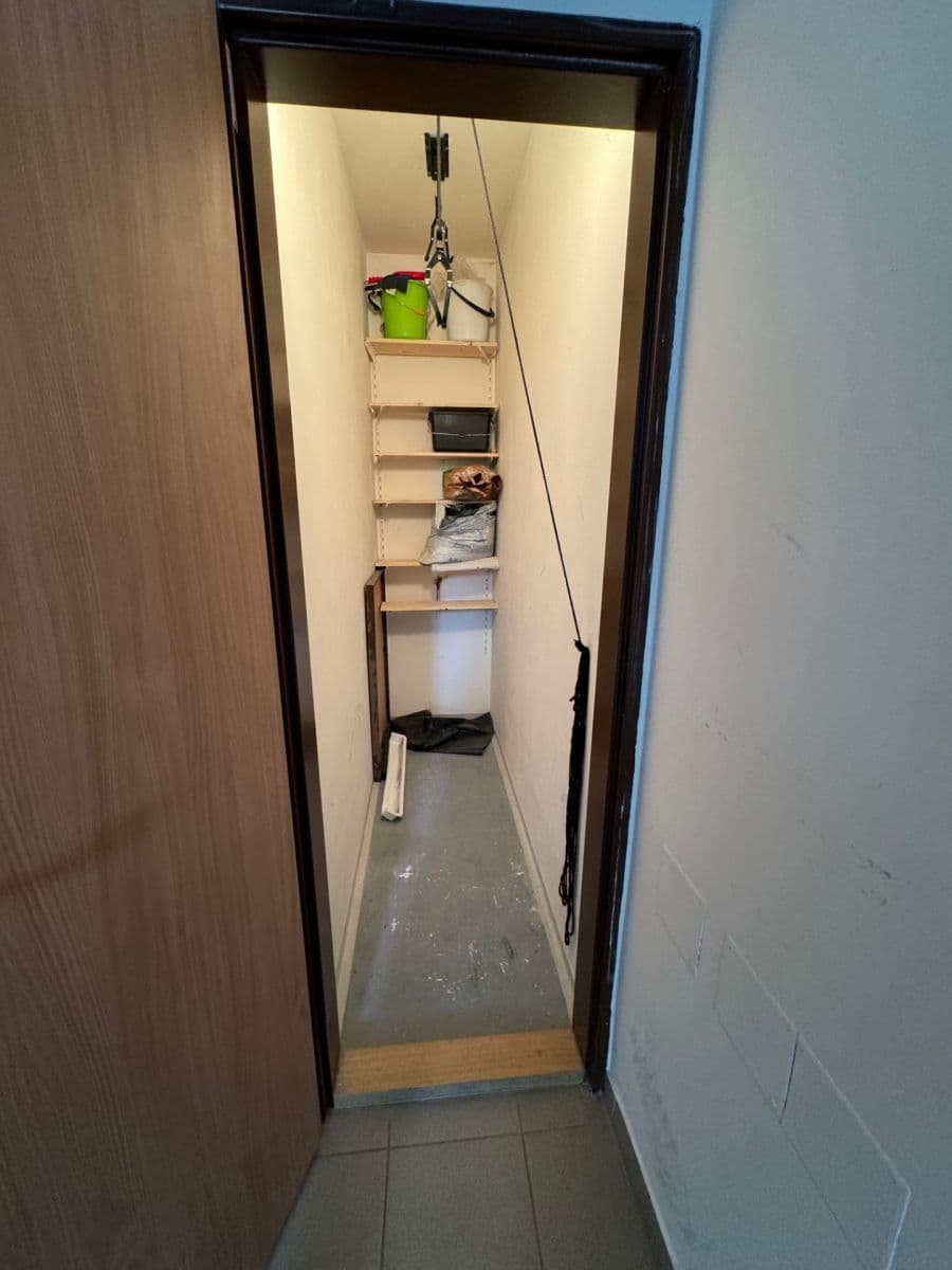 Predaj bytu 3-izbový 93 m², Karlštejnská, Lety, Středočeský kraj Predaj bytu 3-izbový 93 m², Karlštejnská, Lety, Středočeský kraj