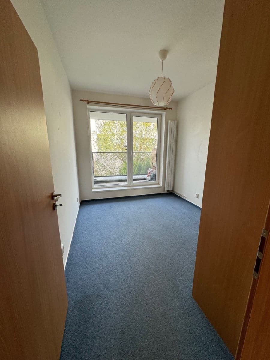 Predaj bytu 3-izbový 93 m², Karlštejnská, Lety, Středočeský kraj Predaj bytu 3-izbový 93 m², Karlštejnská, Lety, Středočeský kraj