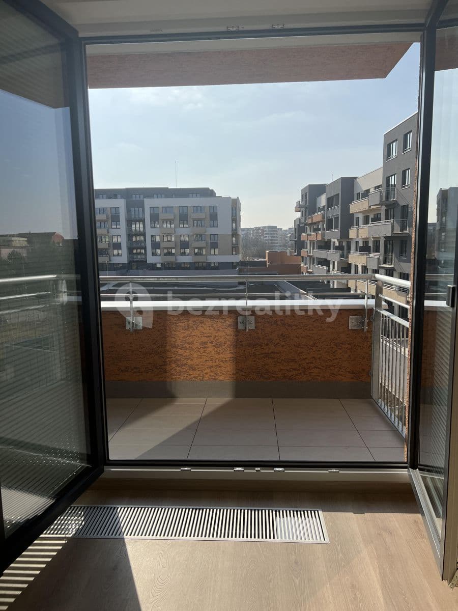 Prenájom bytu 2-izbový 57 m², U Radosti, Praha, Praha Prenájom bytu 2-izbový 57 m², U Radosti, Praha, Praha