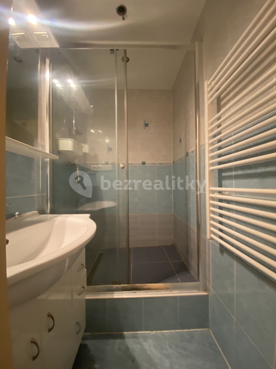 Prenájom bytu 2-izbový 43 m², Ohradní, Praha, Praha Prenájom bytu 2-izbový 43 m², Ohradní, Praha, Praha
