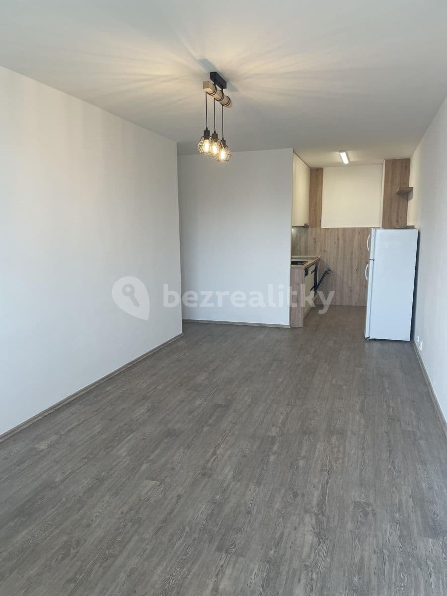 Prenájom bytu 2-izbový 56 m², Milánská, Praha, Praha Prenájom bytu 2-izbový 56 m², Milánská, Praha, Praha
