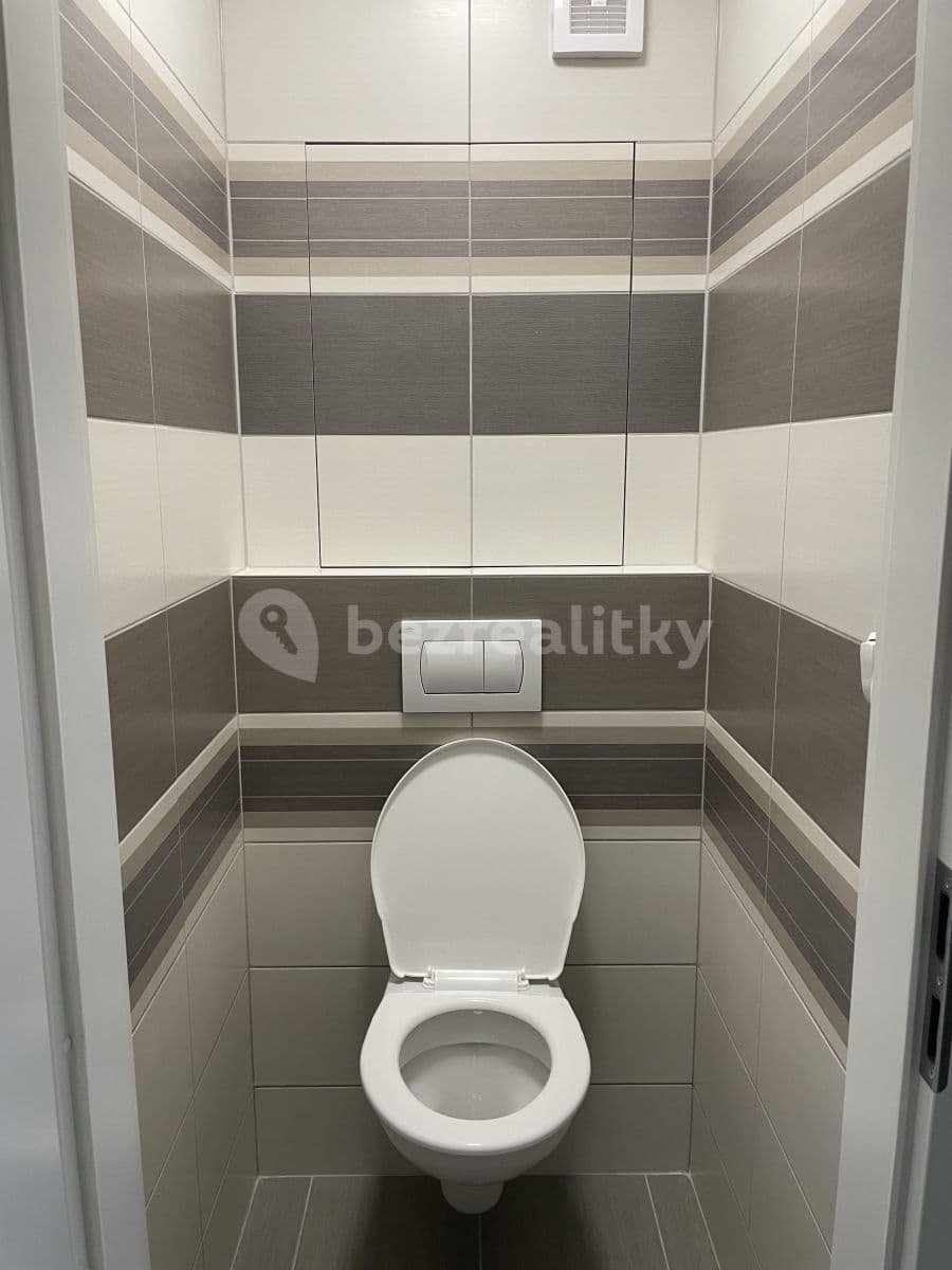 Prenájom bytu 2-izbový 56 m², Milánská, Praha, Praha Prenájom bytu 2-izbový 56 m², Milánská, Praha, Praha