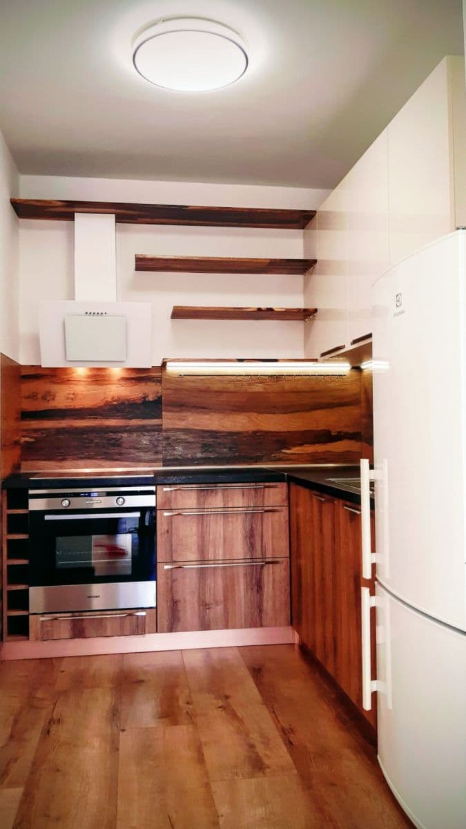 Prenájom bytu 2-izbový 46 m², V Křovinách, Praha, Praha Prenájom bytu 2-izbový 46 m², V Křovinách, Praha, Praha