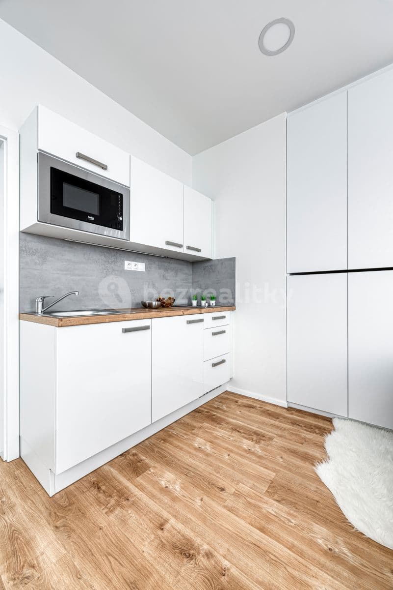 Prenájom bytu 1-izbový 26 m², Mukařovského, Praha, Praha Prenájom bytu 1-izbový 26 m², Mukařovského, Praha, Praha