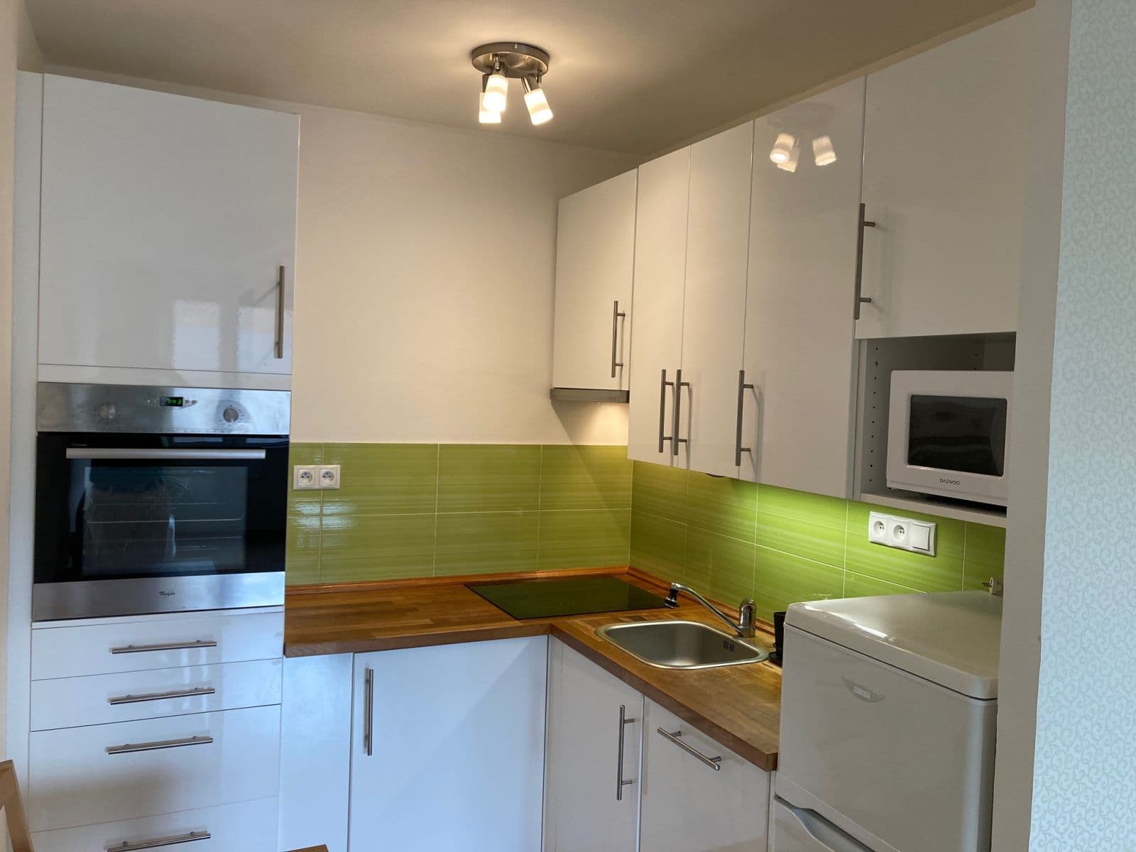 Prenájom bytu 2-izbový 44 m², Nad Starou pískovnou, Praha, Praha Prenájom bytu 2-izbový 44 m², Nad Starou pískovnou, Praha, Praha