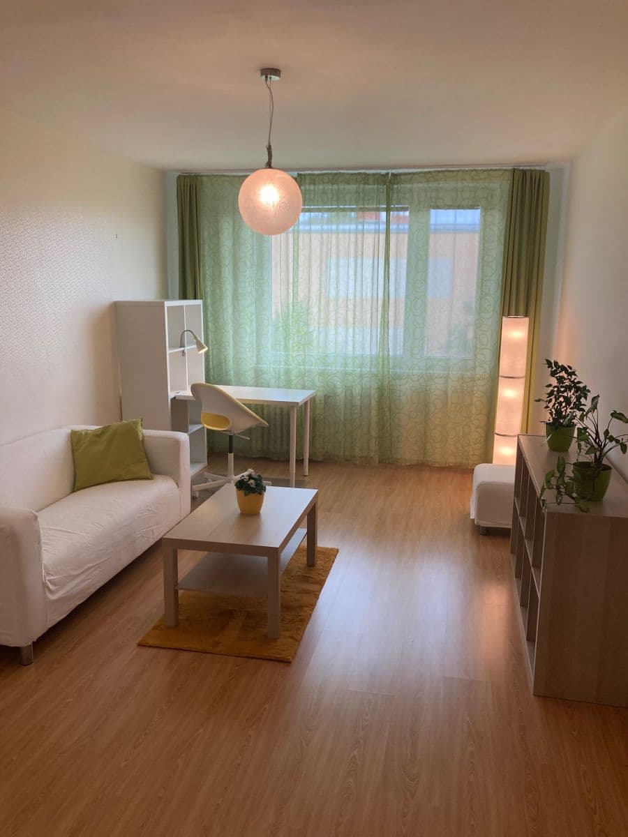 Prenájom bytu 2-izbový 44 m², Nad Starou pískovnou, Praha, Praha Prenájom bytu 2-izbový 44 m², Nad Starou pískovnou, Praha, Praha