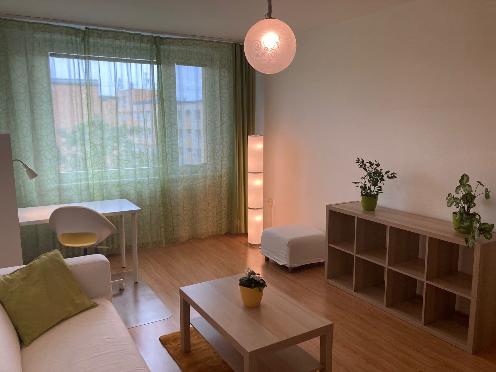 Prenájom bytu 2-izbový 44 m², Nad Starou pískovnou, Praha, Praha Prenájom bytu 2-izbový 44 m², Nad Starou pískovnou, Praha, Praha