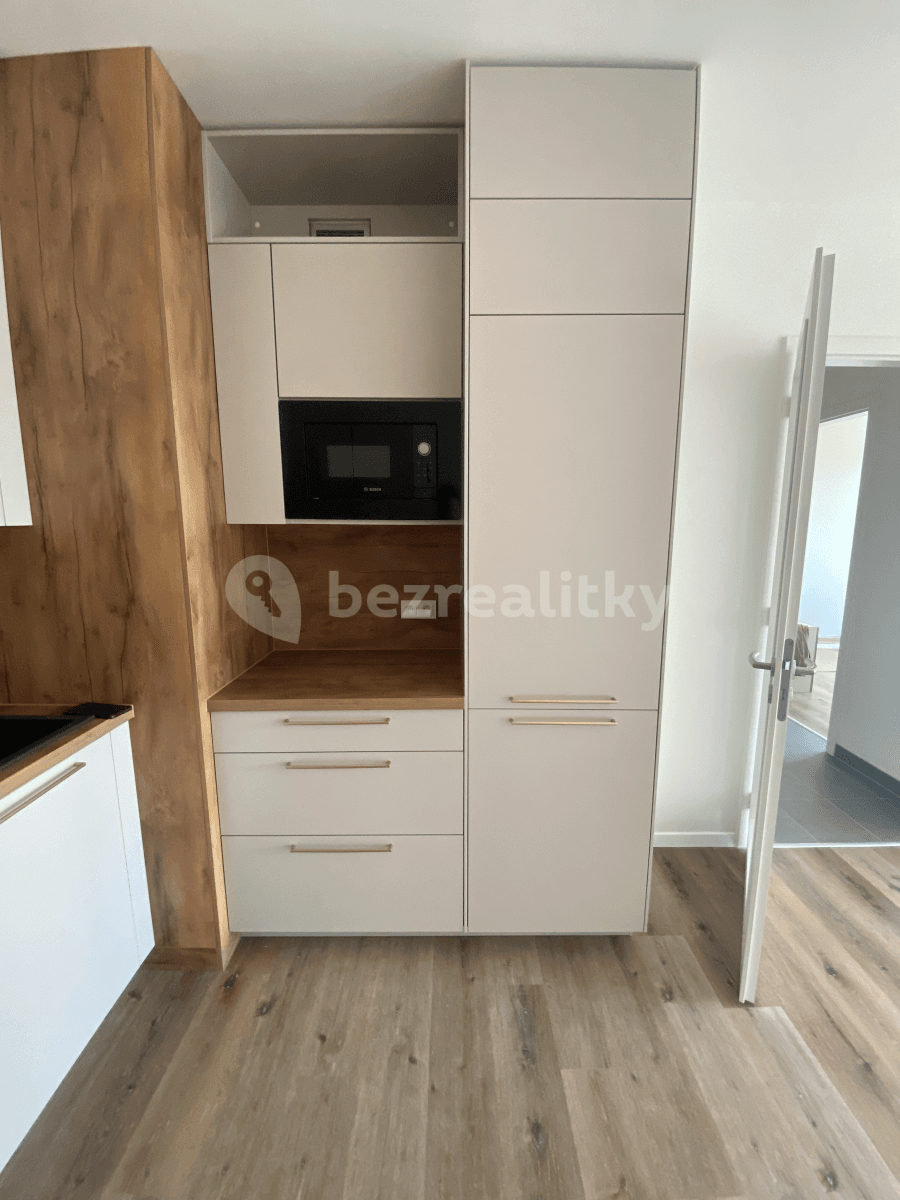 Prenájom bytu 2-izbový 54 m², U Plynárny, Praha, Praha Prenájom bytu 2-izbový 54 m², U Plynárny, Praha, Praha