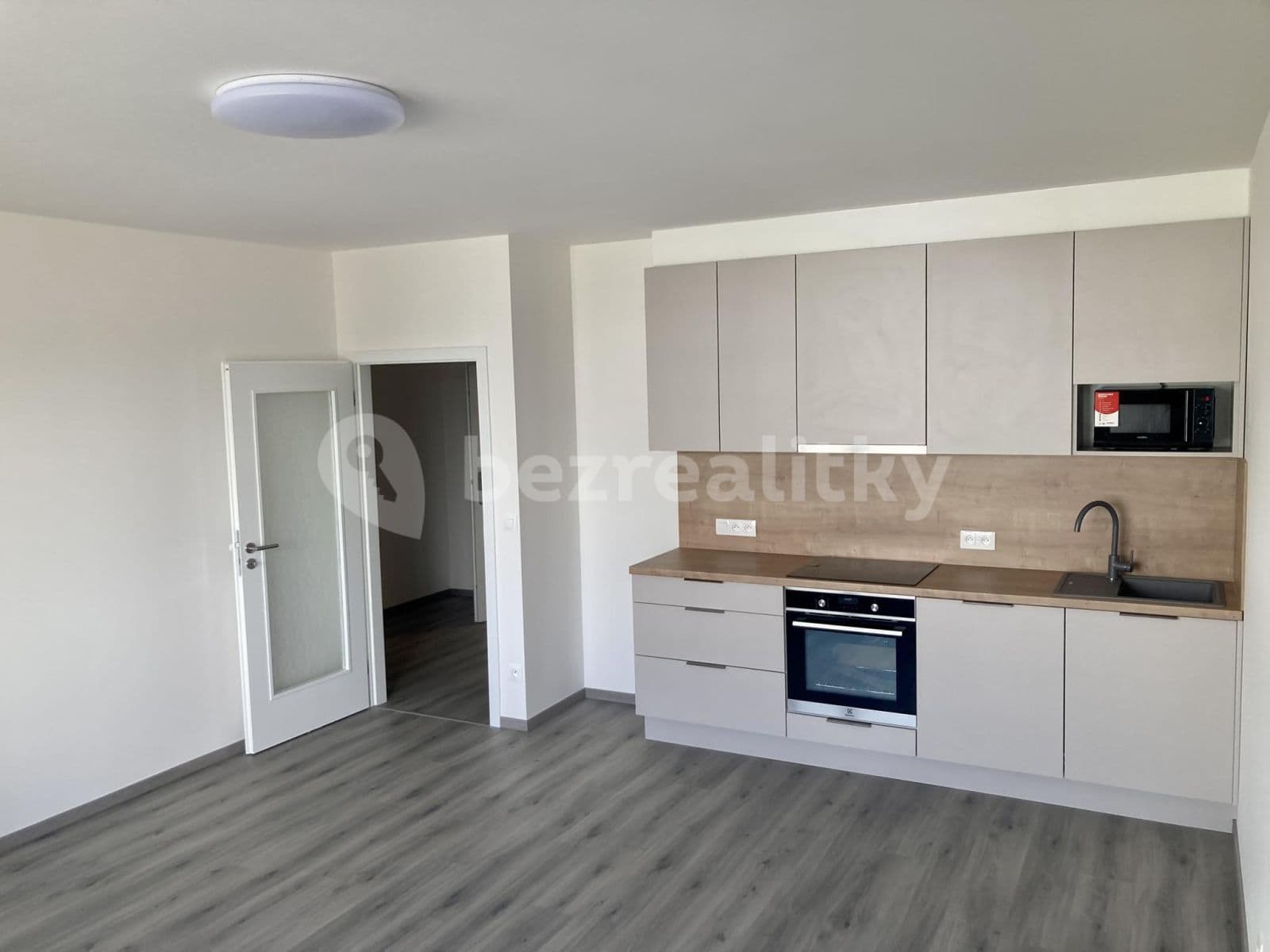Prenájom bytu 2-izbový 53 m², Sedlářova, Praha, Praha Prenájom bytu 2-izbový 53 m², Sedlářova, Praha, Praha
