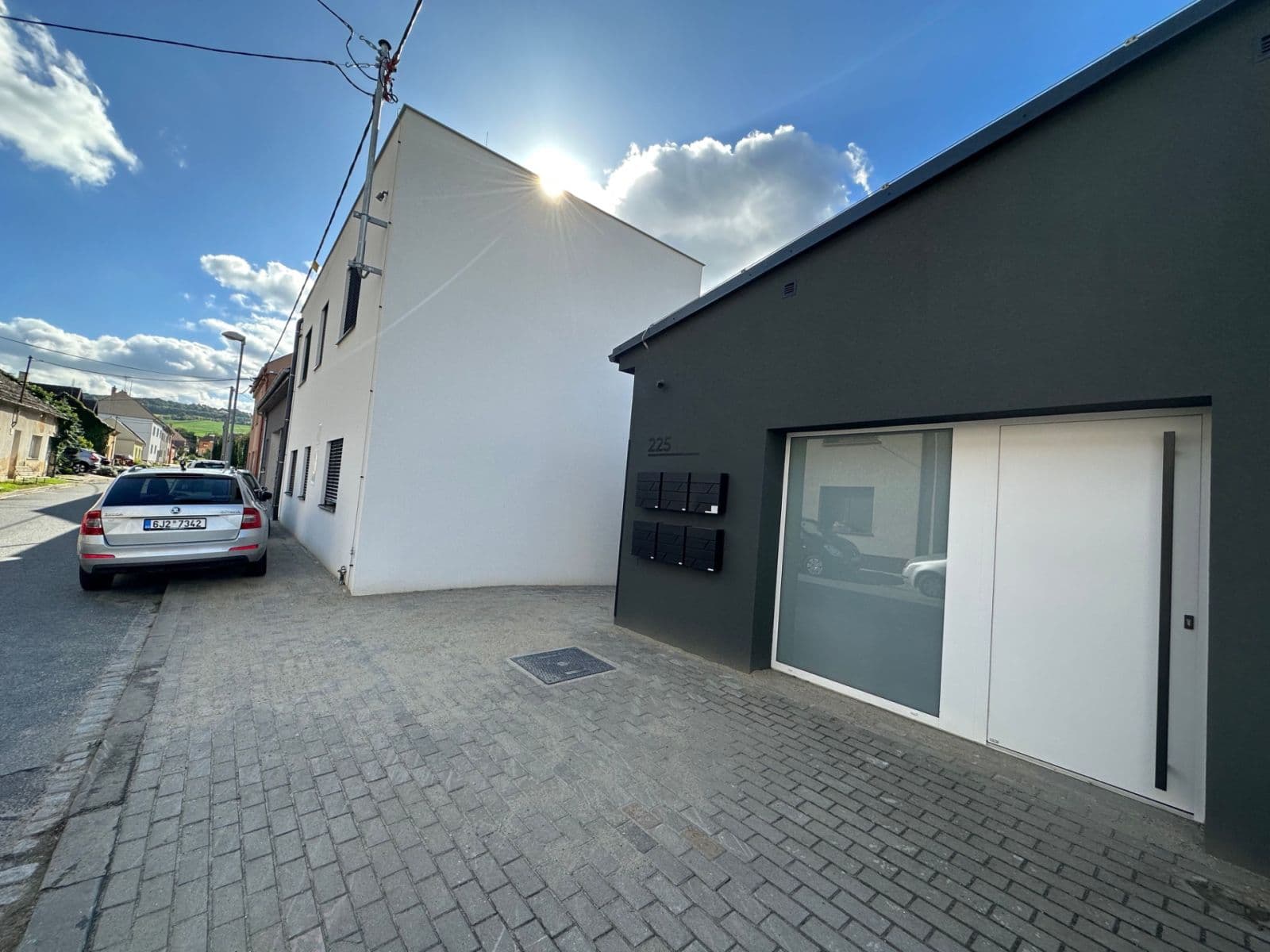 Prenájom kancelárie 56 m², Drahy, Uherské Hradiště, Zlínský kraj Prenájom kancelárie 56 m², Drahy, Uherské Hradiště, Zlínský kraj