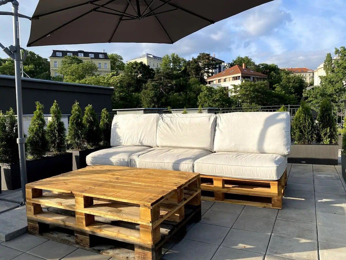 Prenájom bytu 1-izbový 27 m², Perucká, Praha, Praha Prenájom bytu 1-izbový 27 m², Perucká, Praha, Praha