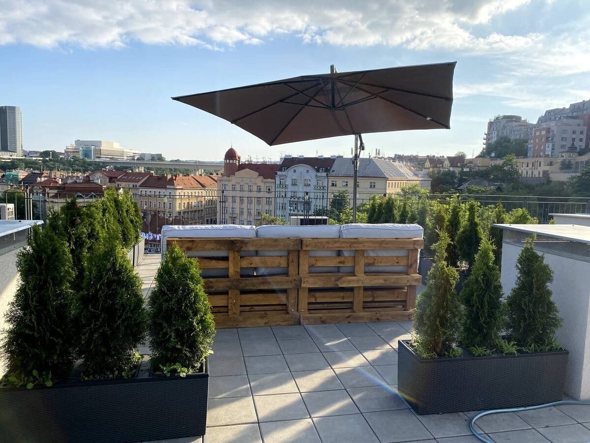 Prenájom bytu 1-izbový 27 m², Perucká, Praha, Praha Prenájom bytu 1-izbový 27 m², Perucká, Praha, Praha