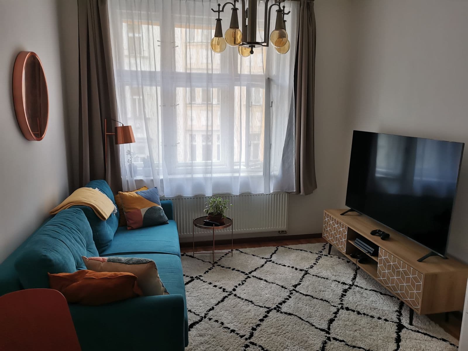 Prenájom bytu 2-izbový 55 m², Polská, Praha, Praha Prenájom bytu 2-izbový 55 m², Polská, Praha, Praha
