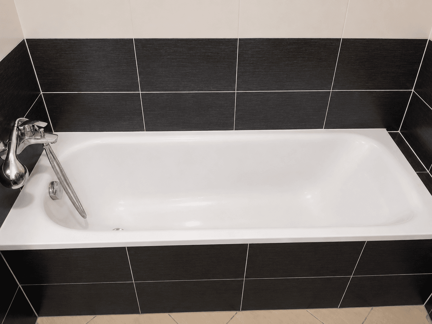 Prenájom bytu 2-izbový 60 m², náměstí Junkových, Praha, Praha Prenájom bytu 2-izbový 60 m², náměstí Junkových, Praha, Praha