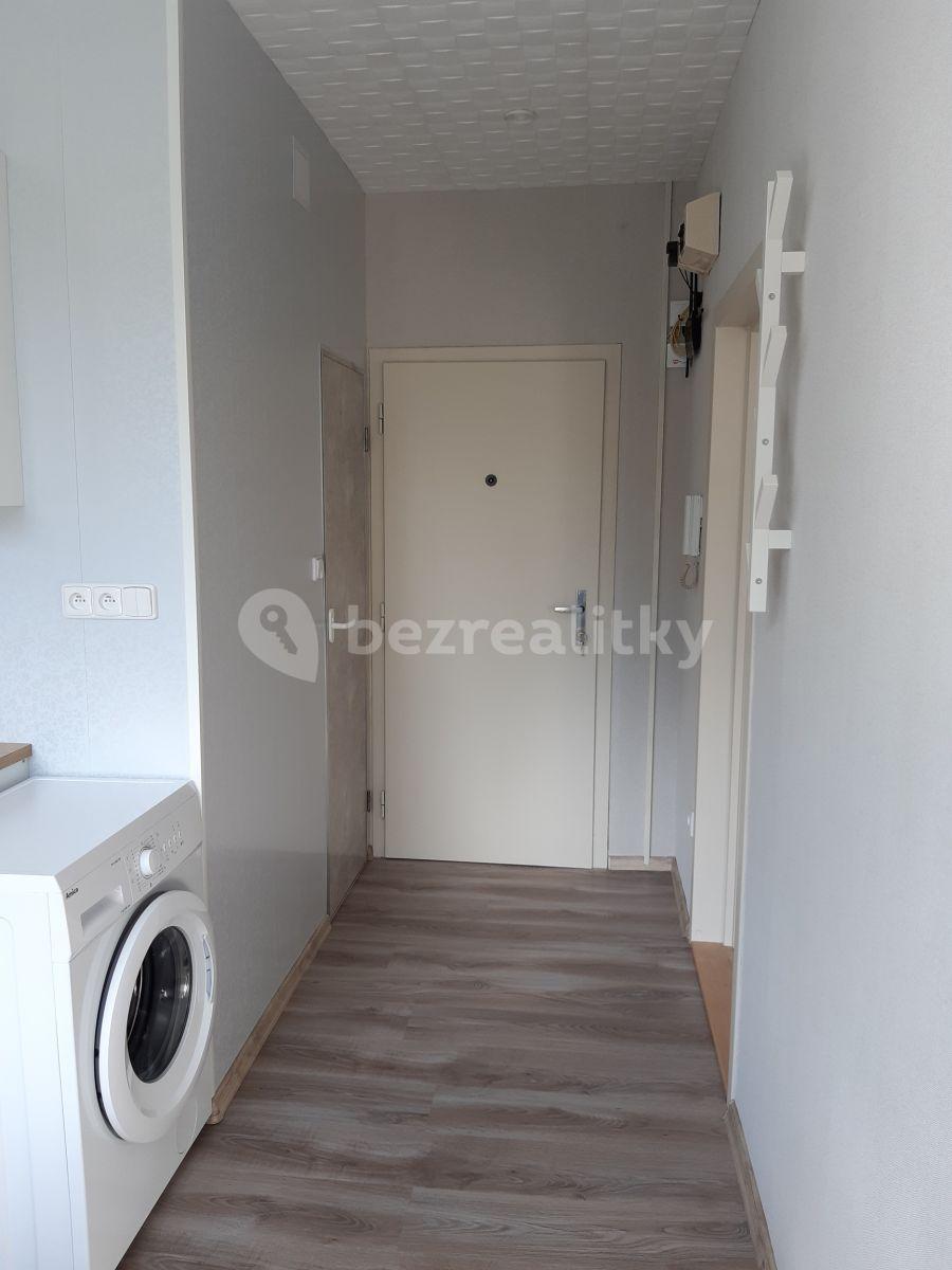 Prenájom bytu 1-izbový 31 m², Stupkova, Olomouc, Olomoucký kraj