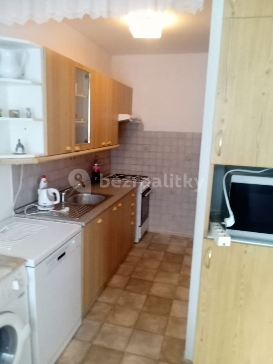 Prenájom bytu 3-izbový 73 m², Láskova, Praha, Praha Prenájom bytu 3-izbový 73 m², Láskova, Praha, Praha