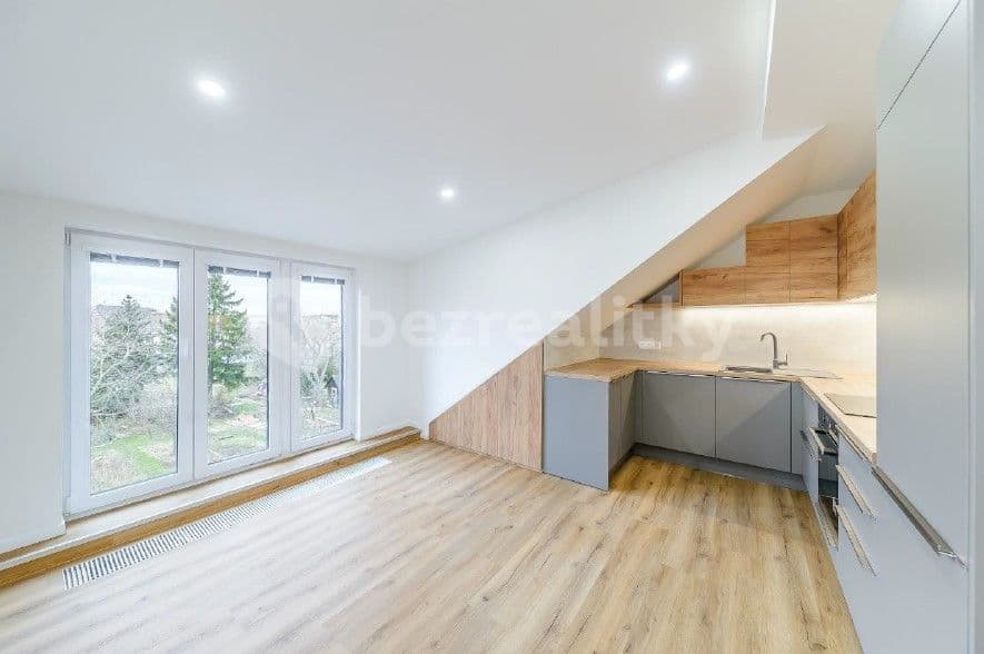 Prenájom bytu 3-izbový 80 m², Legionářů, Praha, Praha Prenájom bytu 3-izbový 80 m², Legionářů, Praha, Praha