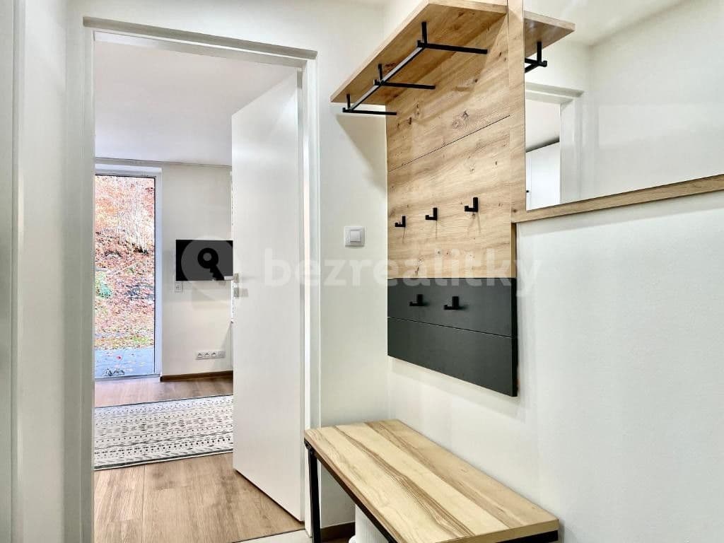 Prenájom bytu 1-izbový 36 m², K Lanovce, Jáchymov, Karlovarský kraj