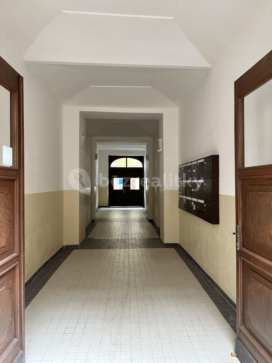 Prenájom bytu 2-izbový 40 m², Hartigova, Praha, Praha Prenájom bytu 2-izbový 40 m², Hartigova, Praha, Praha