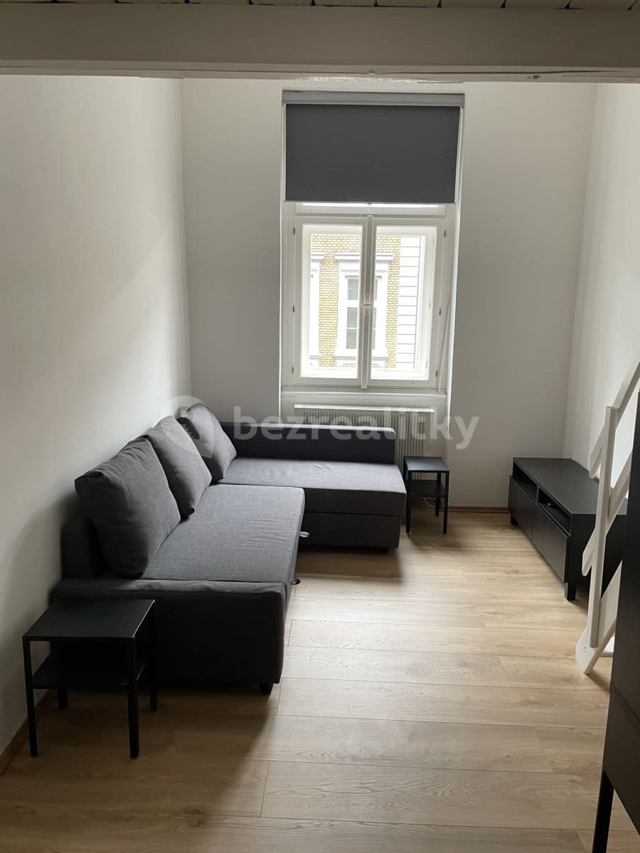 Prenájom bytu 1-izbový 38 m², Duškova, Praha, Praha Prenájom bytu 1-izbový 38 m², Duškova, Praha, Praha