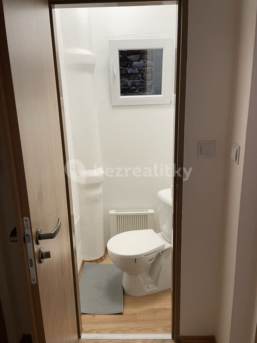 Prenájom bytu 1-izbový 38 m², Duškova, Praha, Praha Prenájom bytu 1-izbový 38 m², Duškova, Praha, Praha