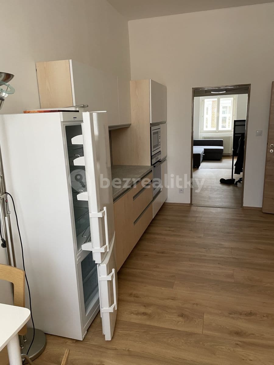 Prenájom bytu 1-izbový 38 m², Duškova, Praha, Praha Prenájom bytu 1-izbový 38 m², Duškova, Praha, Praha