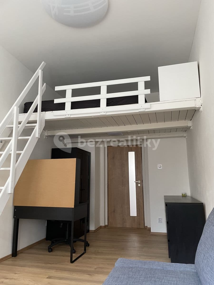 Prenájom bytu 1-izbový 38 m², Duškova, Praha, Praha Prenájom bytu 1-izbový 38 m², Duškova, Praha, Praha
