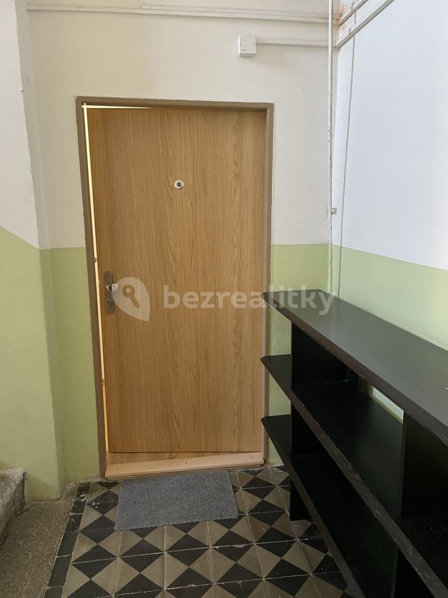 Prenájom bytu 1-izbový 38 m², Duškova, Praha, Praha Prenájom bytu 1-izbový 38 m², Duškova, Praha, Praha