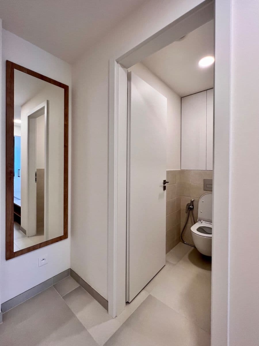 Prenájom bytu 3-izbový 65 m², U Plynárny, Praha, Praha Prenájom bytu 3-izbový 65 m², U Plynárny, Praha, Praha