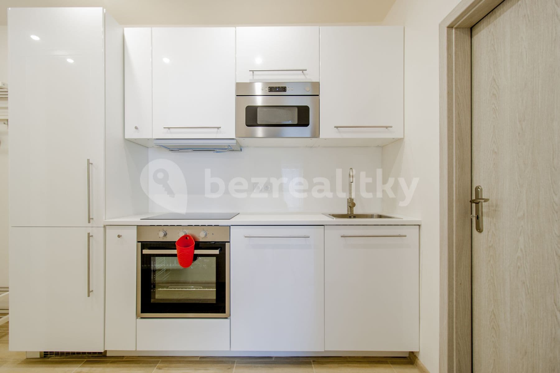 Prenájom bytu 1-izbový 36 m², Václavské náměstí, Praha, Praha Prenájom bytu 1-izbový 36 m², Václavské náměstí, Praha, Praha