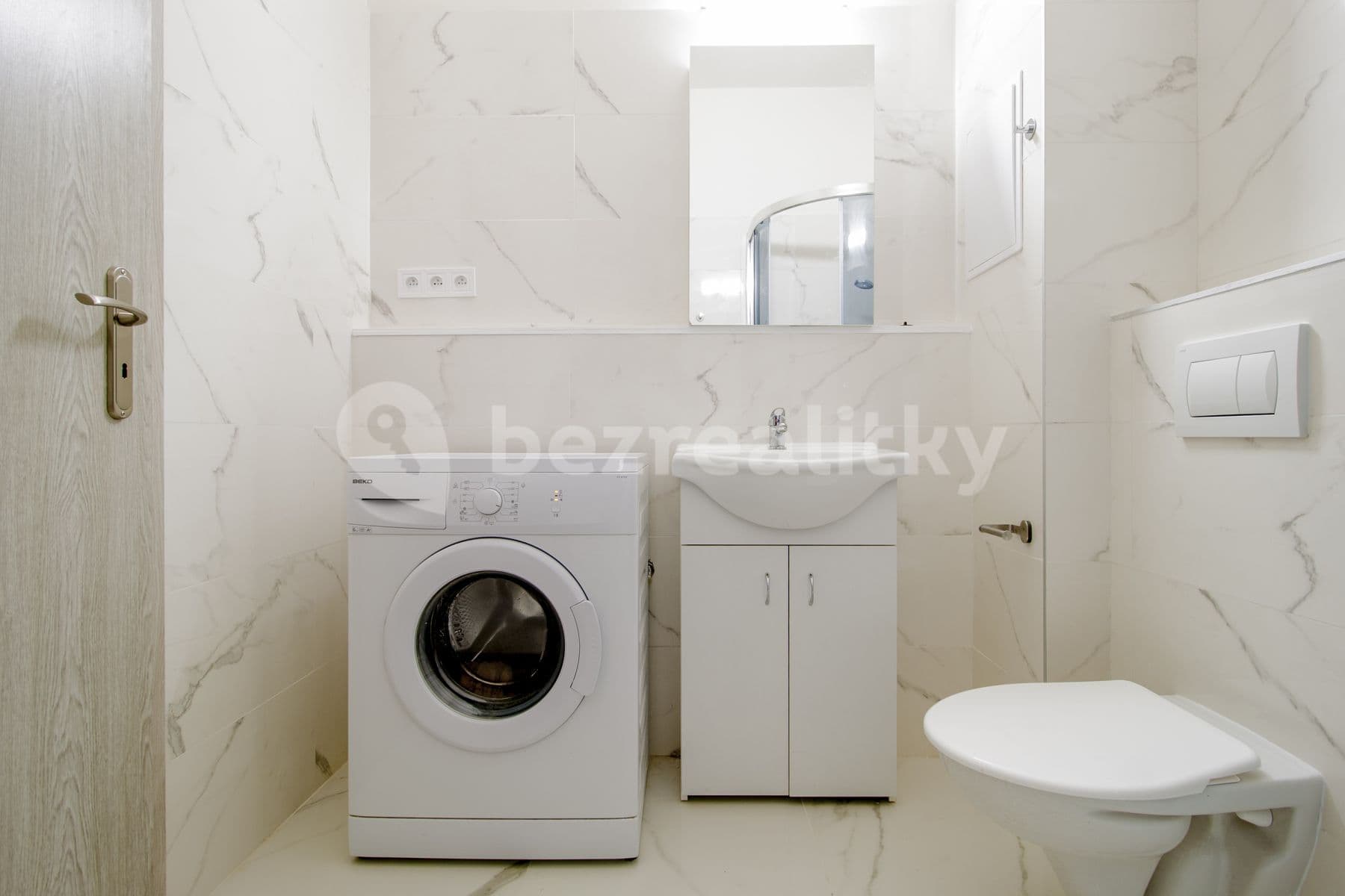 Prenájom bytu 1-izbový 36 m², Václavské náměstí, Praha, Praha Prenájom bytu 1-izbový 36 m², Václavské náměstí, Praha, Praha