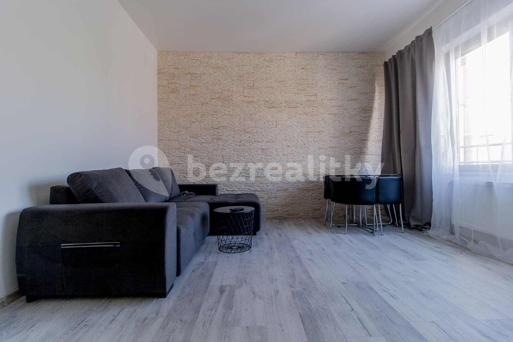 Prenájom bytu 1-izbový 36 m², Václavské náměstí, Praha, Praha Prenájom bytu 1-izbový 36 m², Václavské náměstí, Praha, Praha