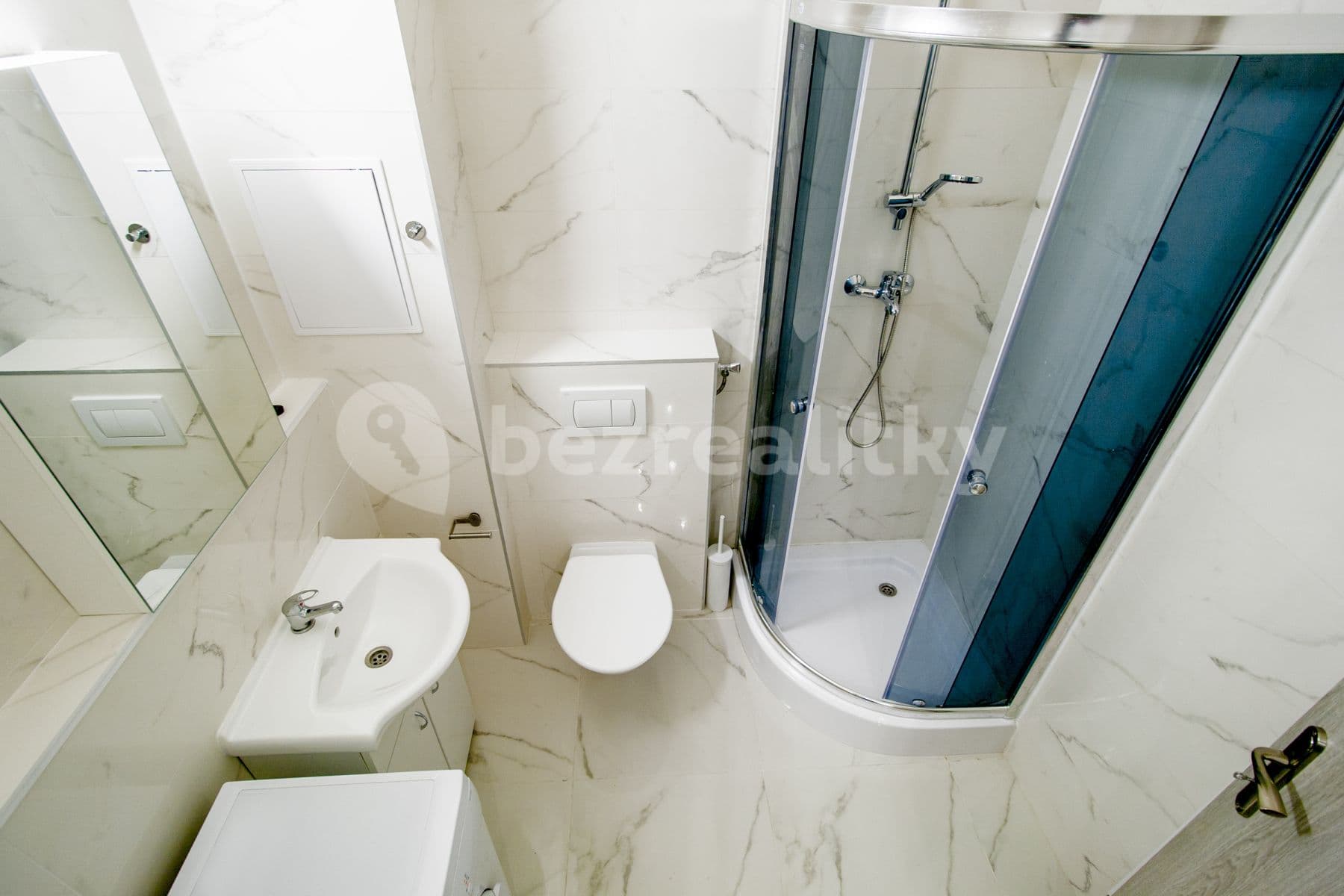 Prenájom bytu 1-izbový 36 m², Václavské náměstí, Praha, Praha Prenájom bytu 1-izbový 36 m², Václavské náměstí, Praha, Praha