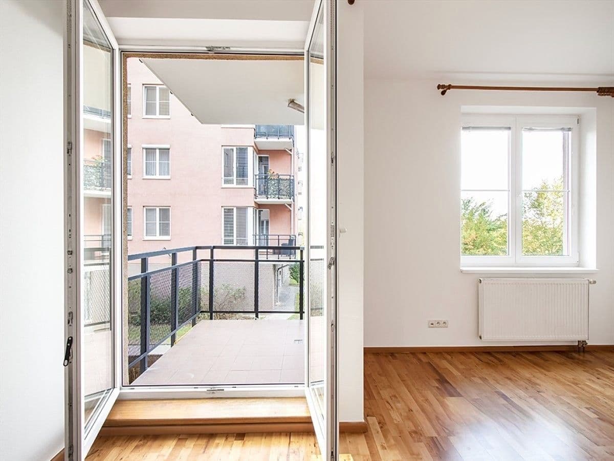 Predaj bytu 2-izbový 50 m², Tavolníková, Praha, Praha Predaj bytu 2-izbový 50 m², Tavolníková, Praha, Praha