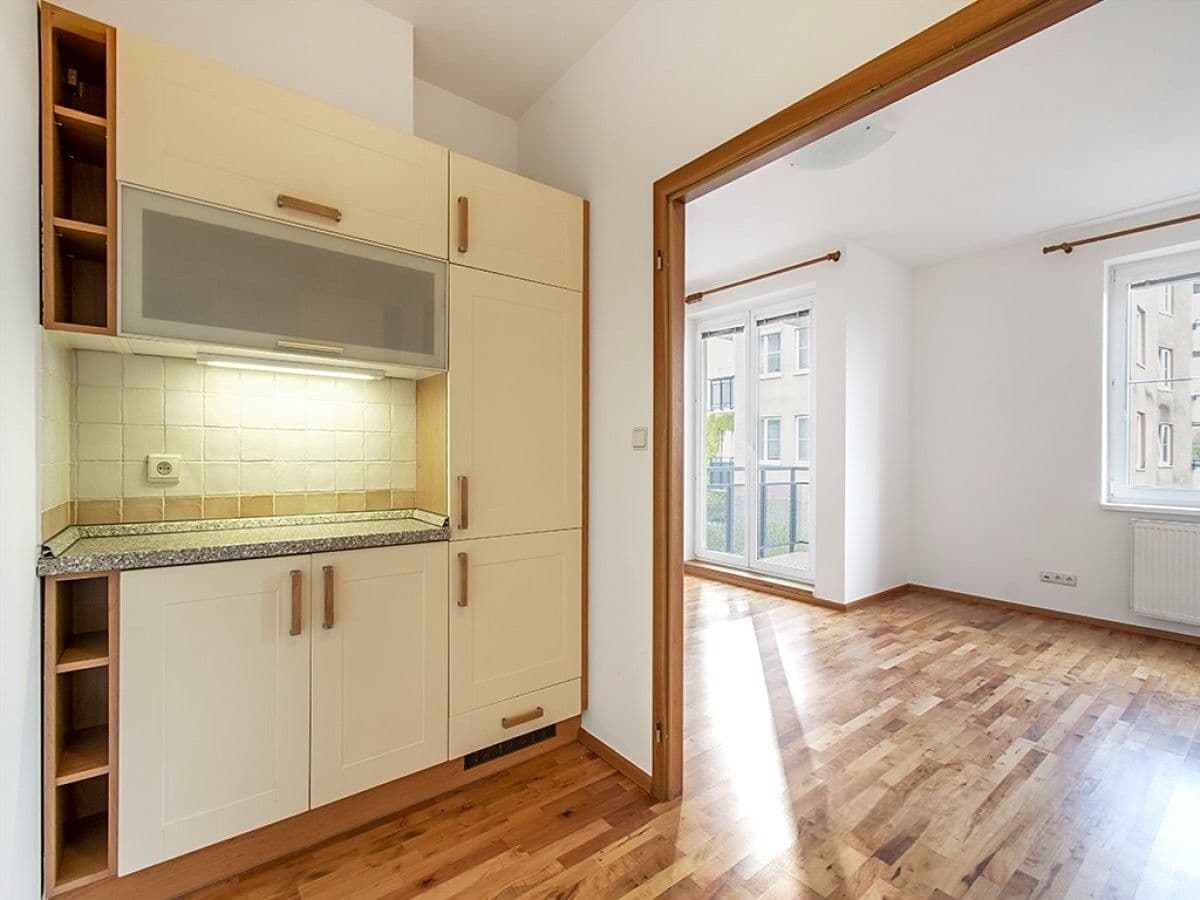 Predaj bytu 2-izbový 50 m², Tavolníková, Praha, Praha Predaj bytu 2-izbový 50 m², Tavolníková, Praha, Praha