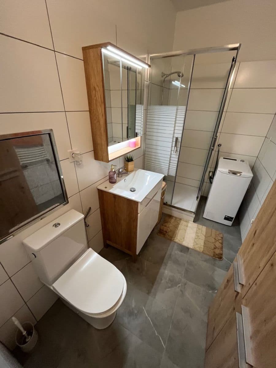 Predaj bytu 2-izbový 50 m², Tavolníková, Praha, Praha Predaj bytu 2-izbový 50 m², Tavolníková, Praha, Praha