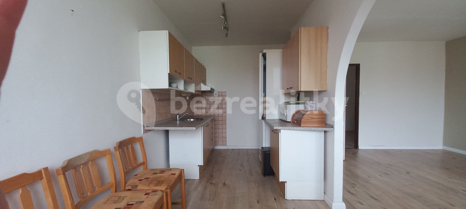 Prenájom bytu 4-izbový 86 m², Sídliště Ⅱ, Kamenice, Středočeský kraj Prenájom bytu 4-izbový 86 m², Sídliště Ⅱ, Kamenice, Středočeský kraj