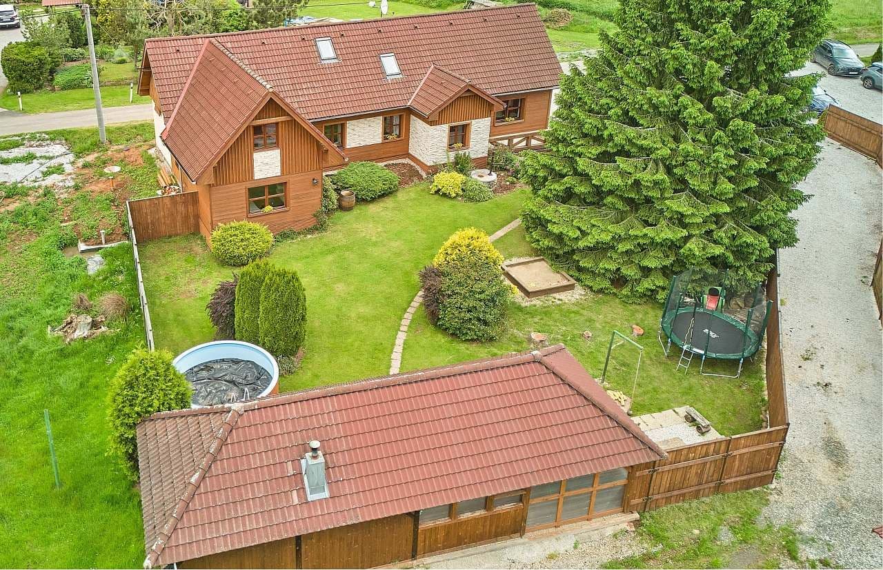 Prenájom rekreačného objektu, Horní Olešnice, Královéhradecký kraj Prenájom rekreačného objektu, Horní Olešnice, Královéhradecký kraj